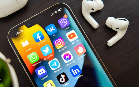 Social media network: Trovare nuovi argomenti su Google Trends