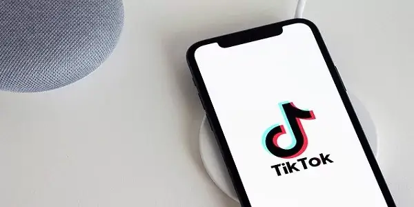 Come Fare Pubblicità su TikTok nel 2025: Guida Completa per Principianti